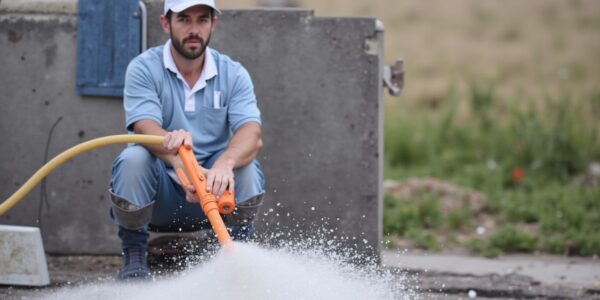 Détecter et Réparer une Fuite de Liquide de Frein : Guide Complet pour une Sécurité Optimale